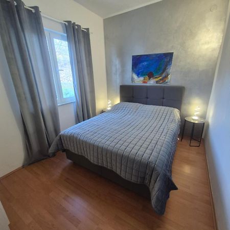 Apartman Kartec Krk Town Zewnętrze zdjęcie