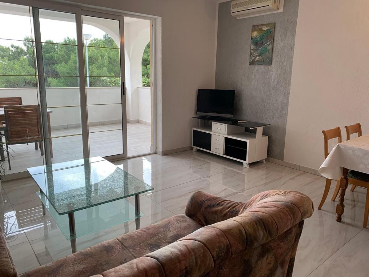Apartman Kartec Krk Town Zewnętrze zdjęcie
