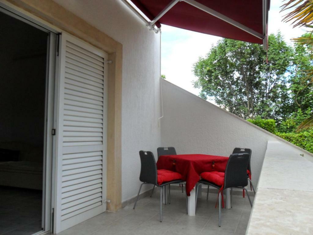 Apartman Kartec Krk Town Zewnętrze zdjęcie